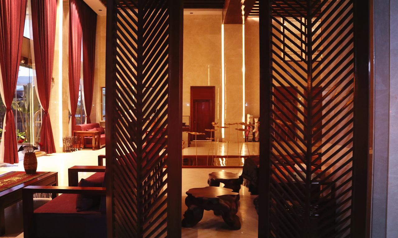 Chang Palace Vientiane Bagian luar foto