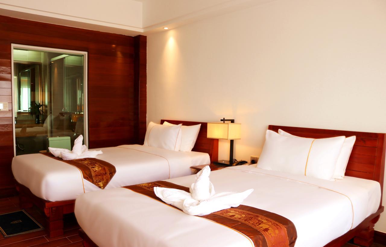 Chang Palace Vientiane Bagian luar foto