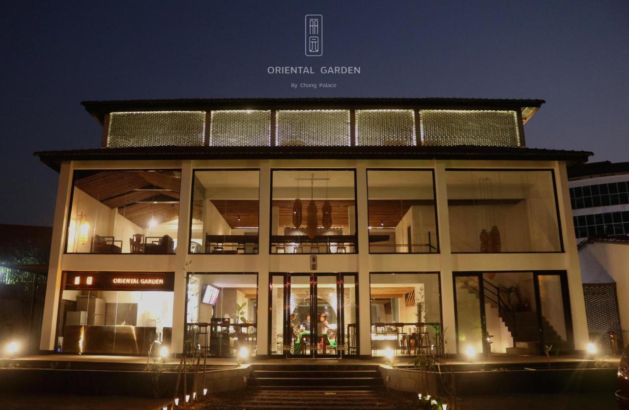 Chang Palace Vientiane Bagian luar foto