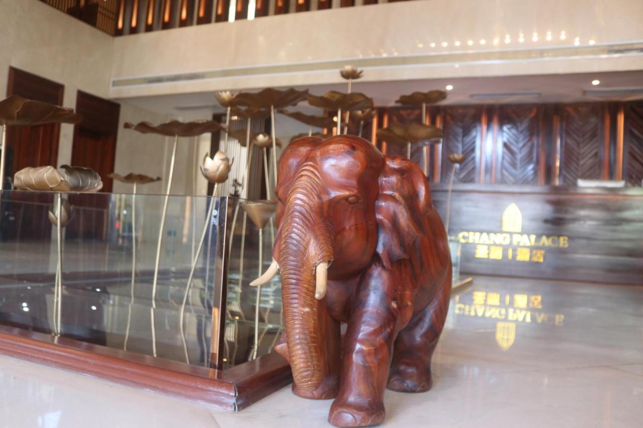 Chang Palace Vientiane Bagian luar foto